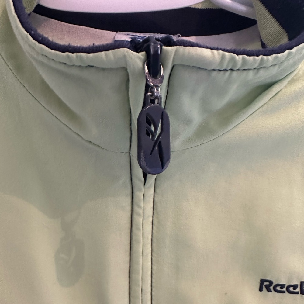 O—Reebok jacket - Picture 11 of 13